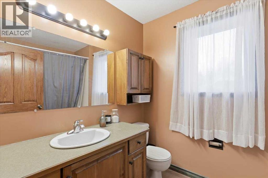 B20 Golden Crescent, Golden Days, Alberta  T0C 2C0 - Photo 20 - A2295721