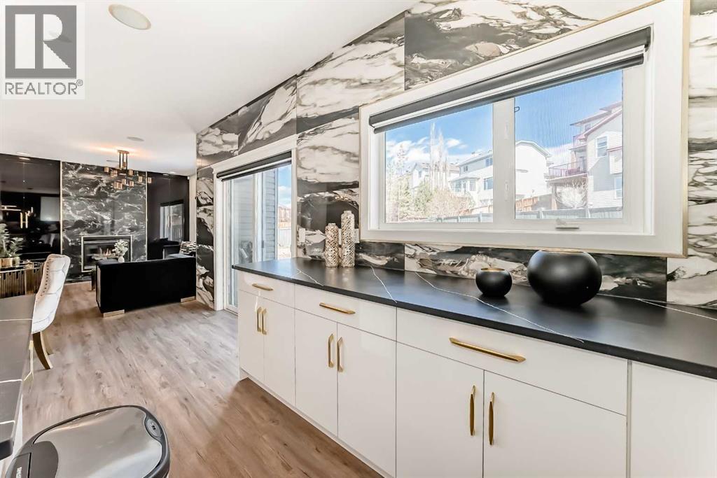 630 Rocky Ridge View Nw, Calgary, Alberta  T3G 5C2 - Photo 8 - A2292560