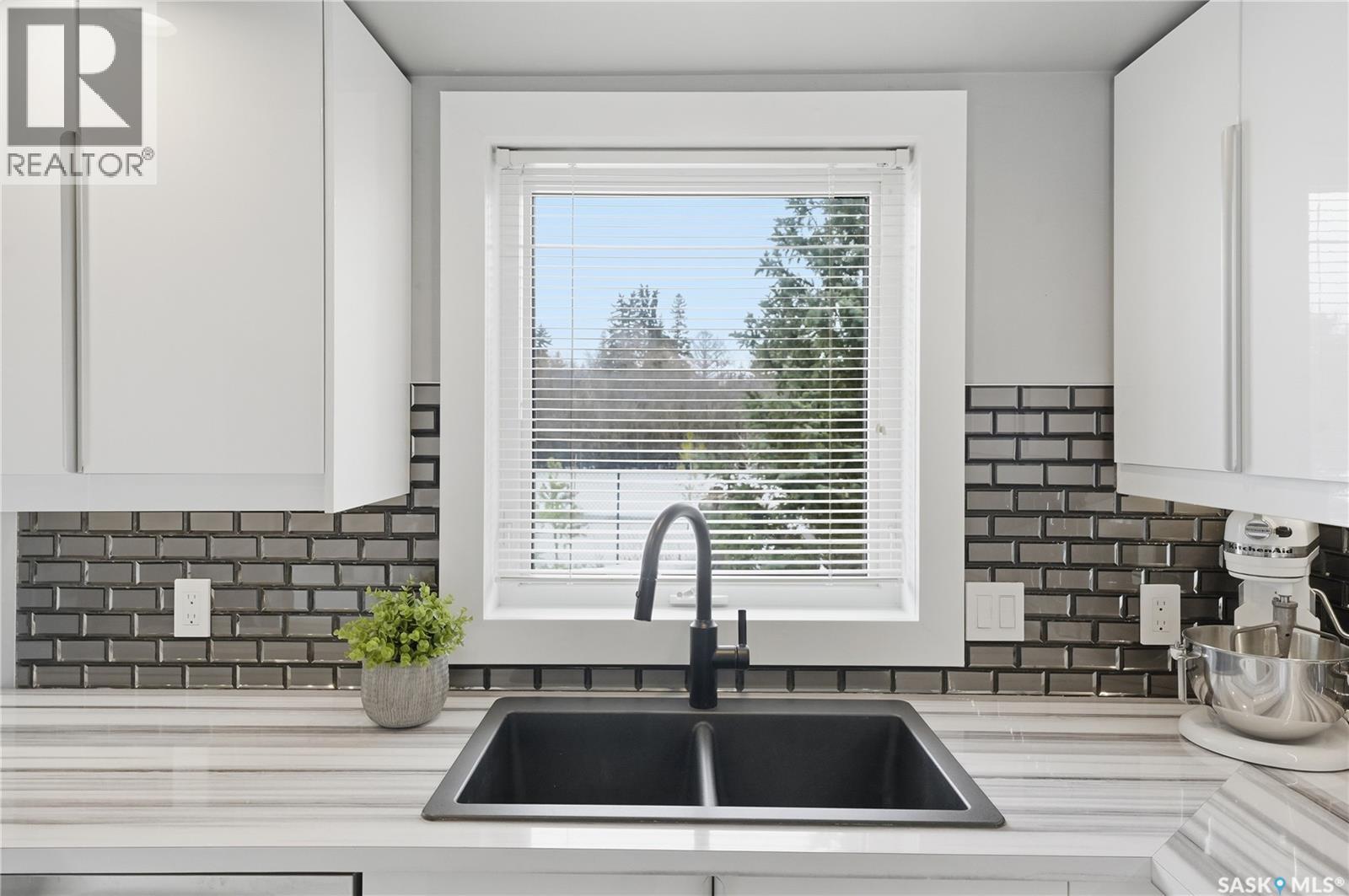 406 Laycoe Crescent, Saskatoon, Saskatchewan  S7S 1H4 - Photo 11 - SK031359