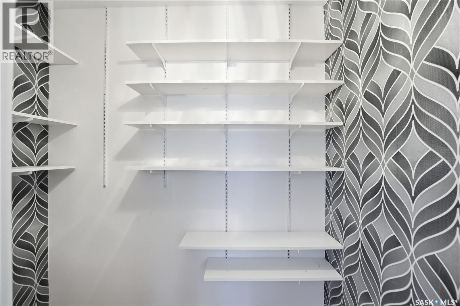 406 Laycoe Crescent, Saskatoon, Saskatchewan  S7S 1H4 - Photo 23 - SK031359