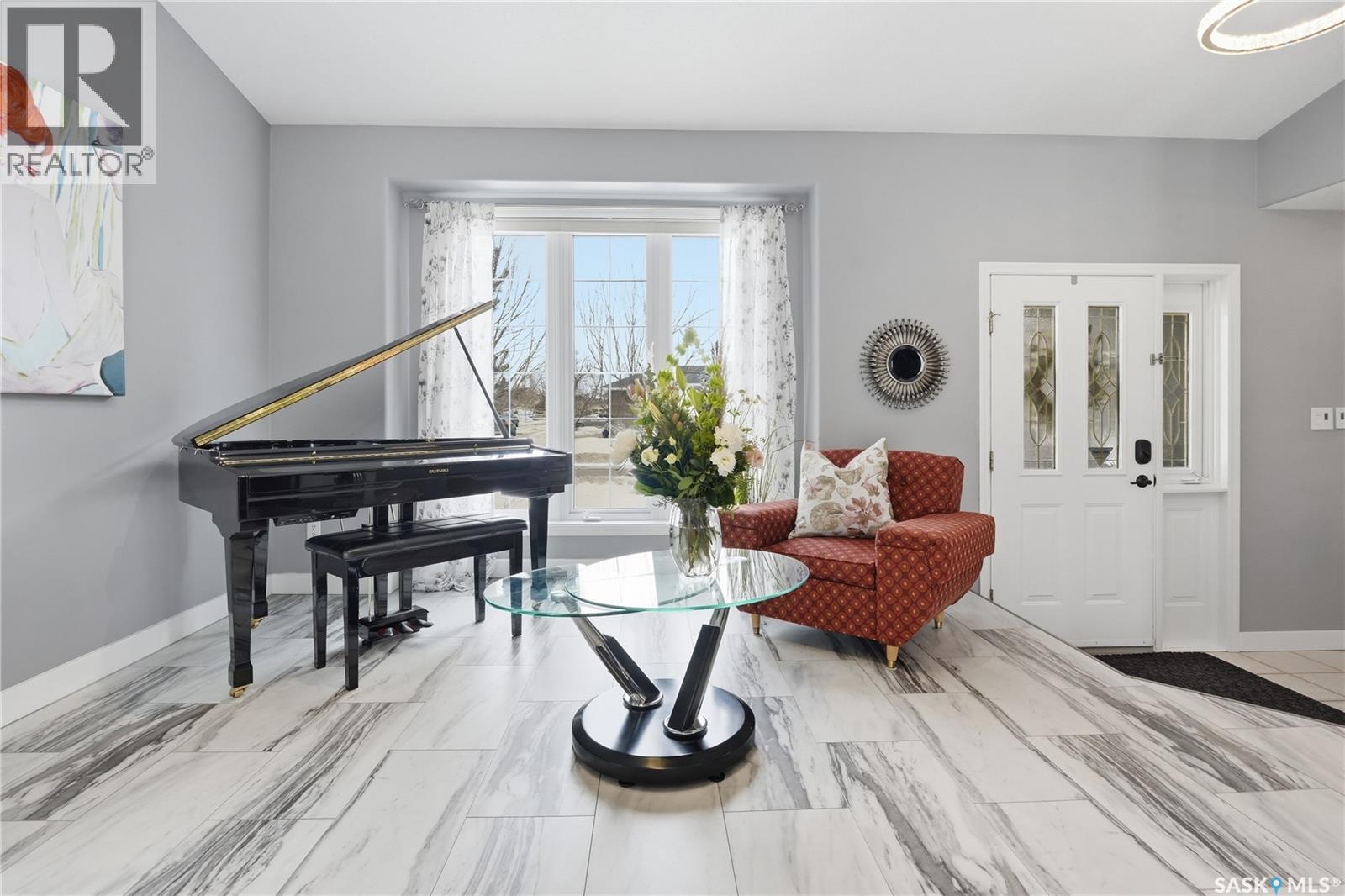 406 Laycoe Crescent, Saskatoon, Saskatchewan  S7S 1H4 - Photo 6 - SK031359