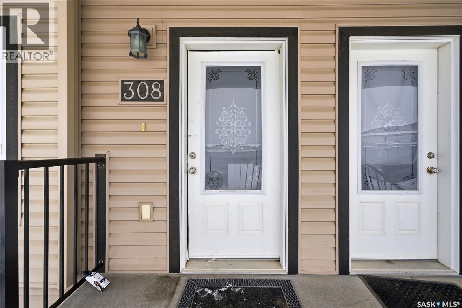 308 3822 Dewdney Avenue E, Regina, Saskatchewan  S4Z 0A6 - Photo 2 - SK030323