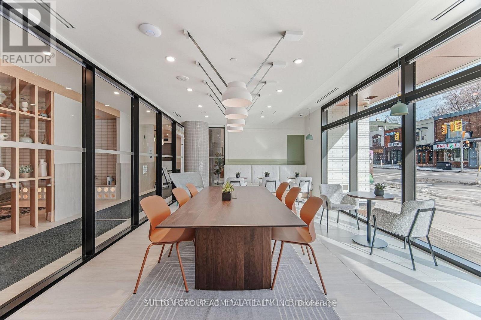 807 - 1660 Bloor Street, Toronto, Ontario  M6P 1A8 - Photo 18 - W12923502