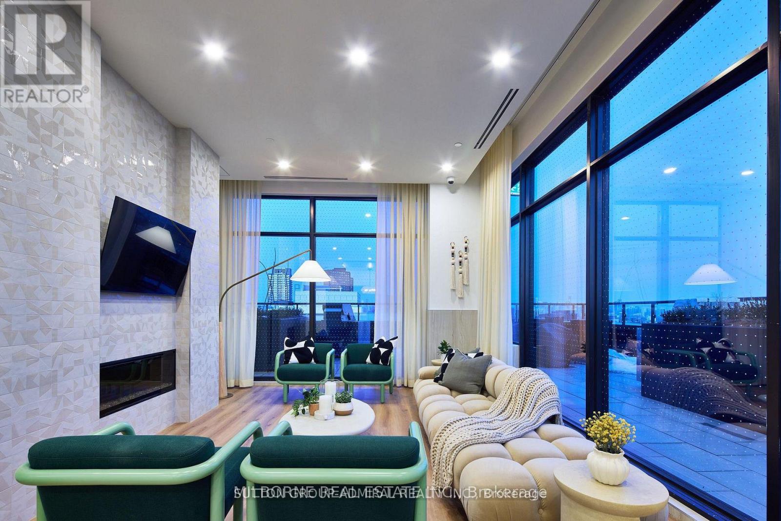 807 - 1660 Bloor Street, Toronto, Ontario  M6P 1A8 - Photo 22 - W12923502