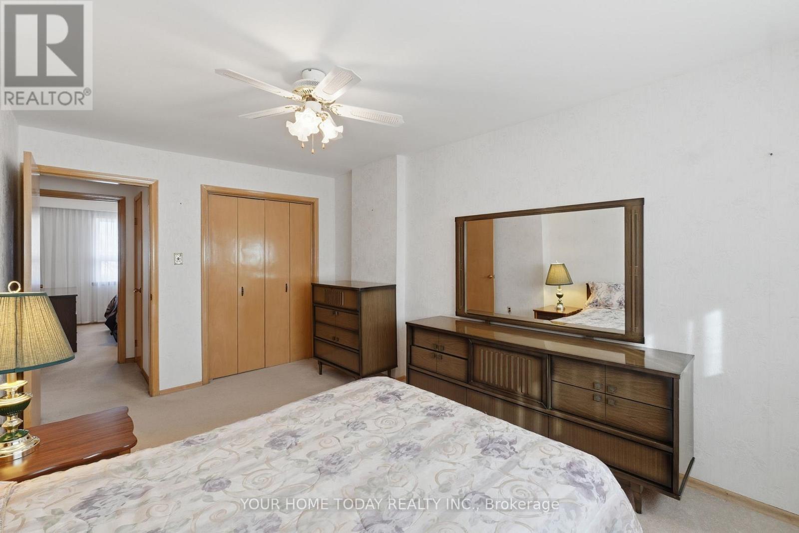 58 Dunsany Crescent, Toronto, Ontario M9R 3W6 - Photo 16 - W12923506