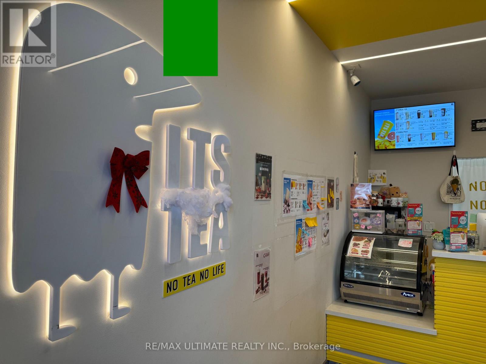 4c - 1474 Pickwick Drive, Mississauga, Ontario  L5V 2G2 - Photo 3 - W12923548