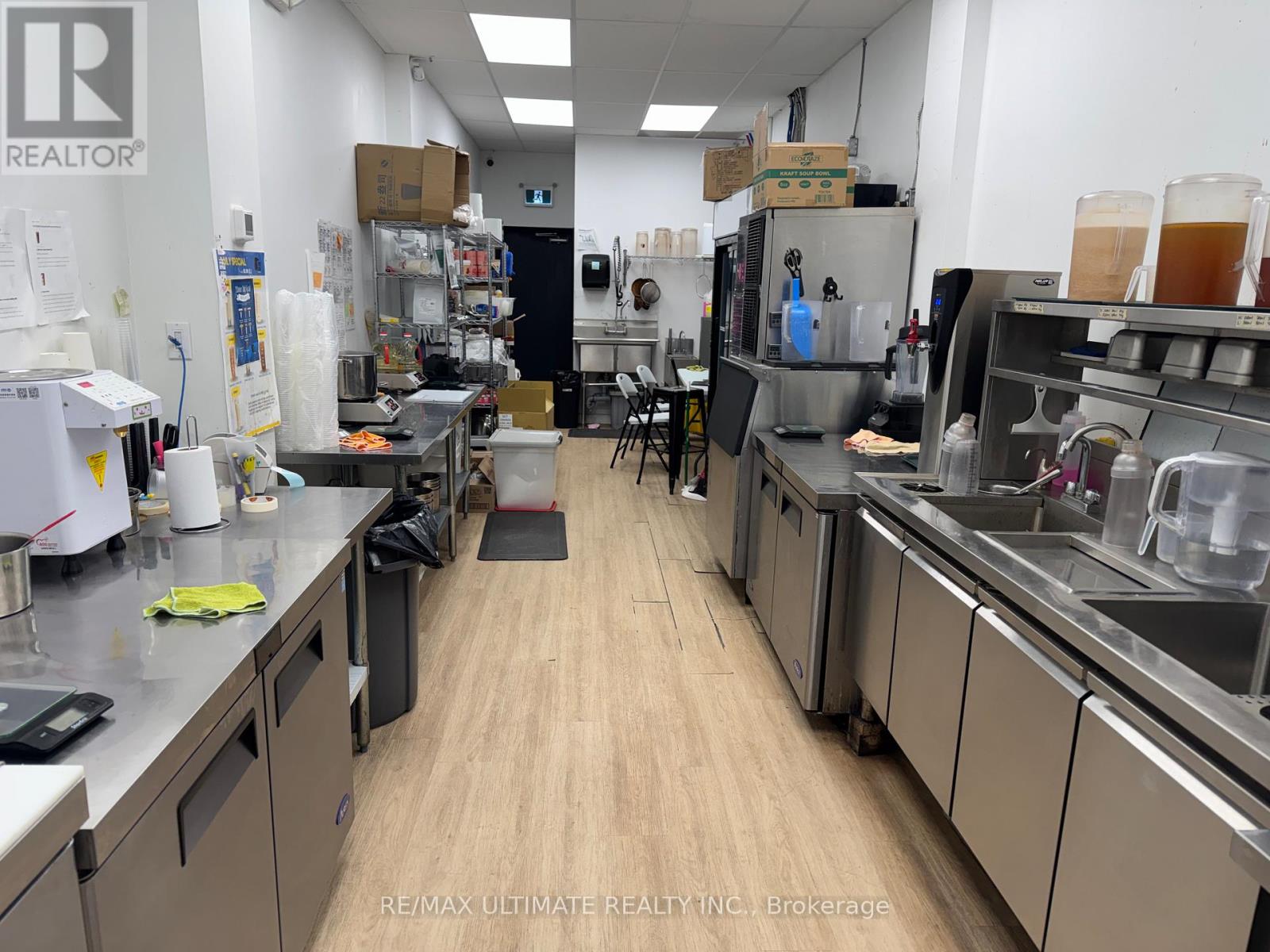 4c - 1474 Pickwick Drive, Mississauga, Ontario  L5V 2G2 - Photo 6 - W12923548