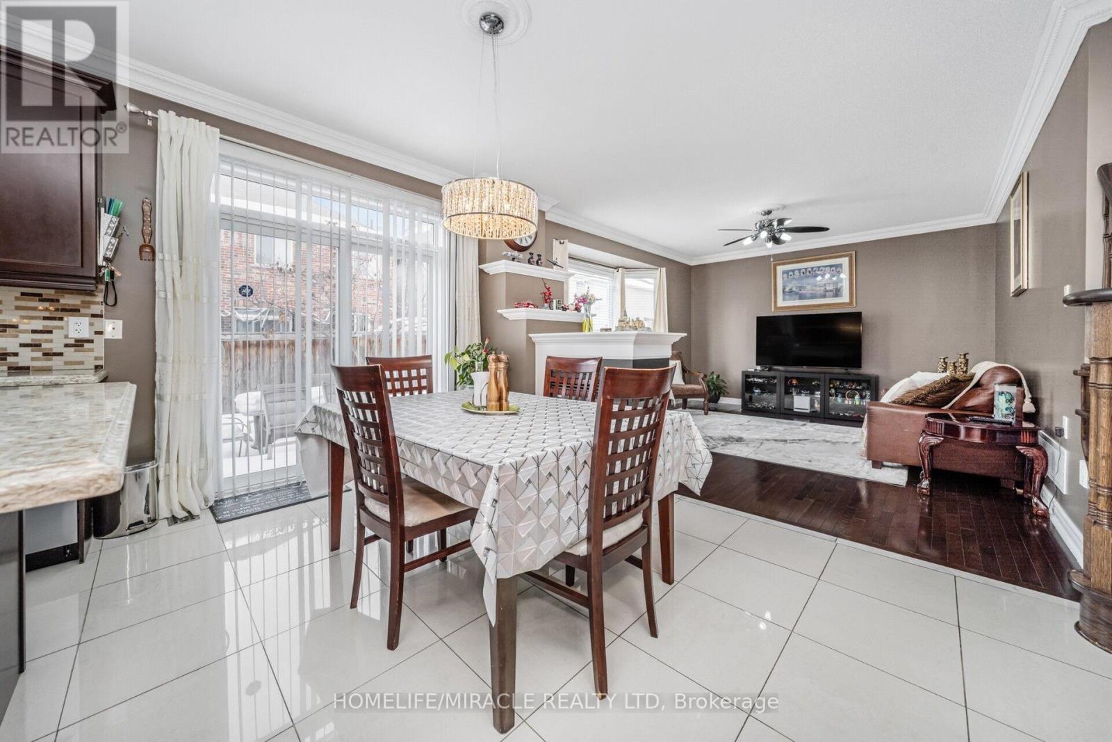 430 Father Tobin Road, Brampton, Ontario  L6R 0S2 - Photo 15 - W12923550