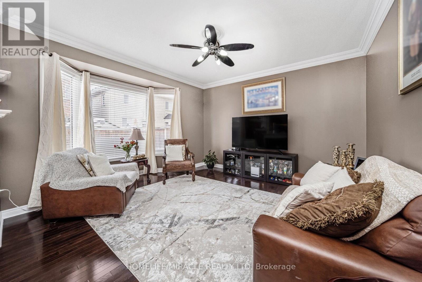 430 Father Tobin Road, Brampton, Ontario  L6R 0S2 - Photo 17 - W12923550