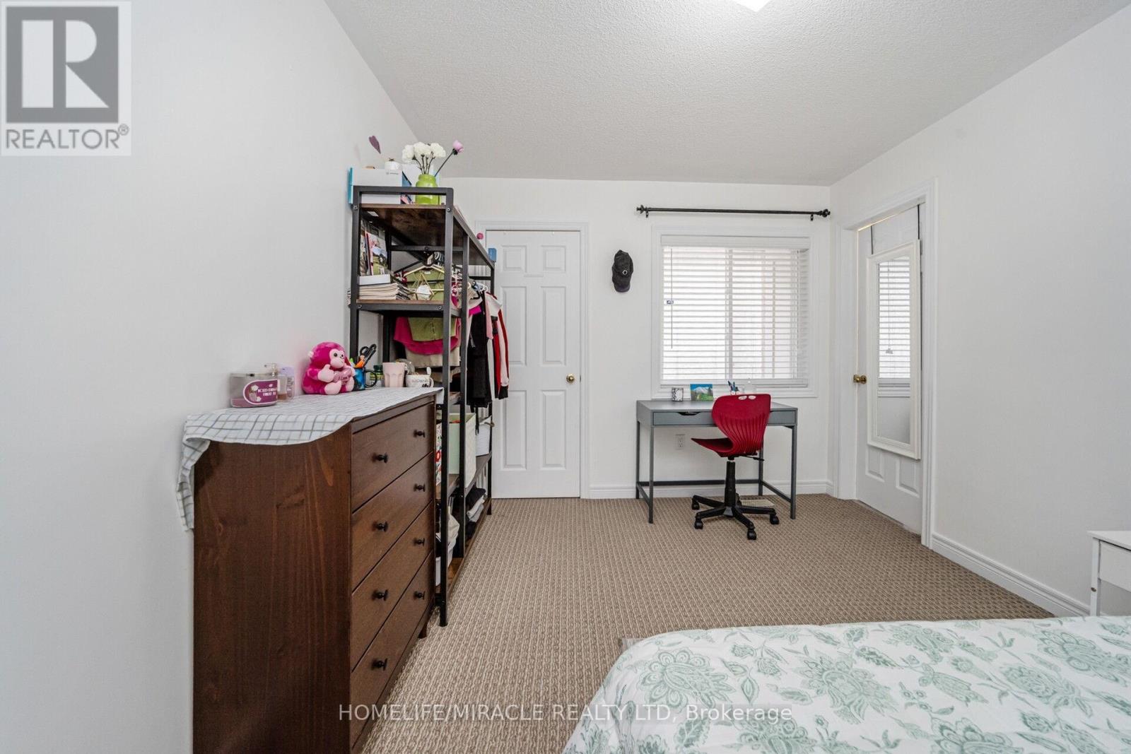 430 Father Tobin Road, Brampton, Ontario  L6R 0S2 - Photo 25 - W12923550