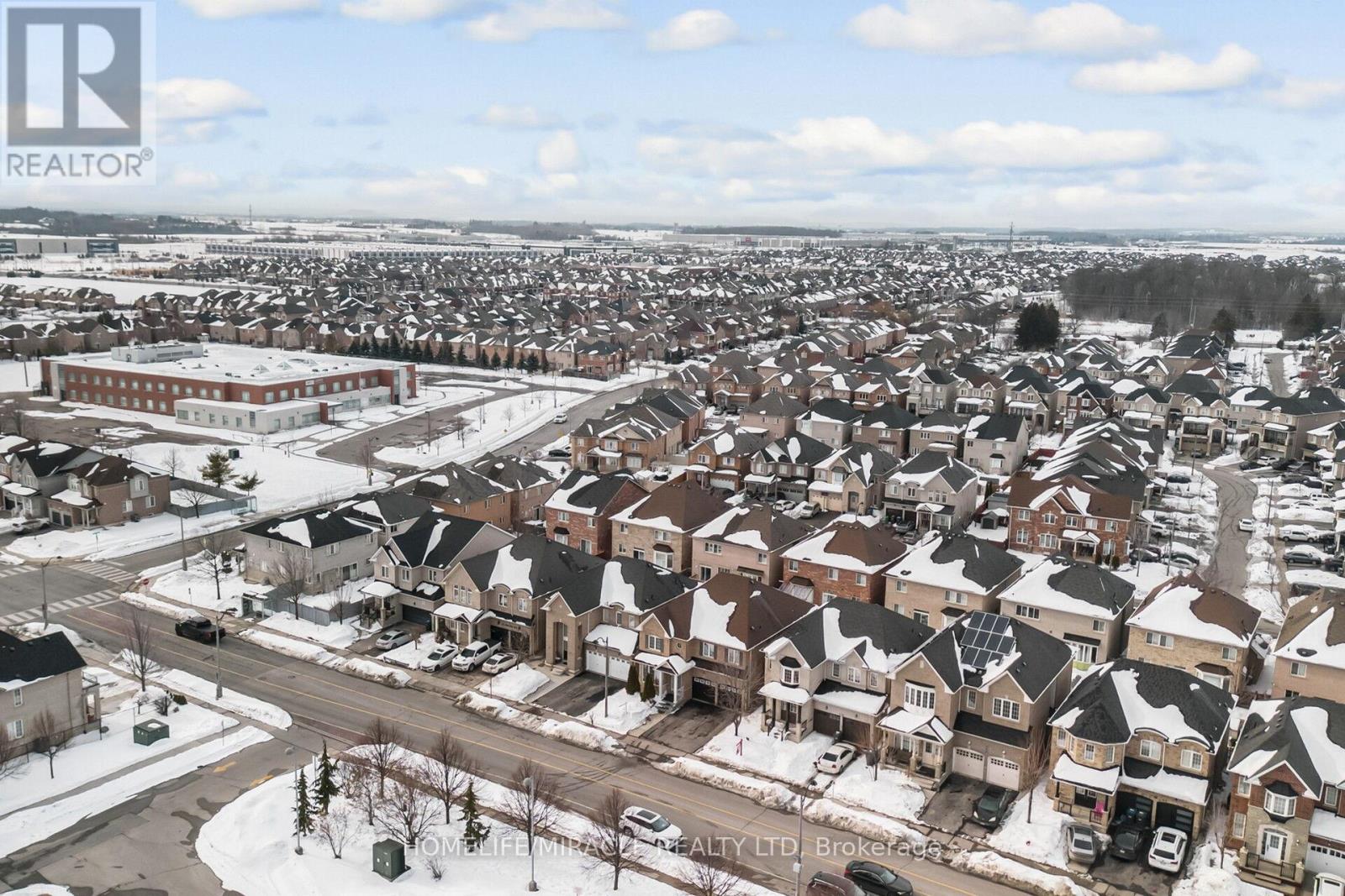 430 Father Tobin Road, Brampton, Ontario  L6R 0S2 - Photo 3 - W12923550