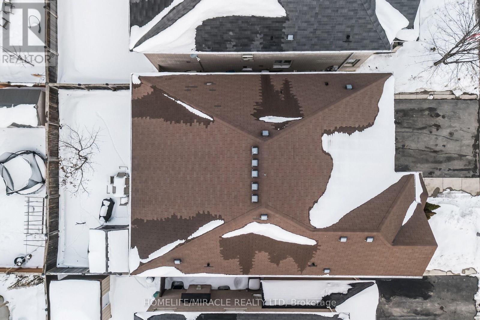 430 Father Tobin Road, Brampton, Ontario  L6R 0S2 - Photo 43 - W12923550