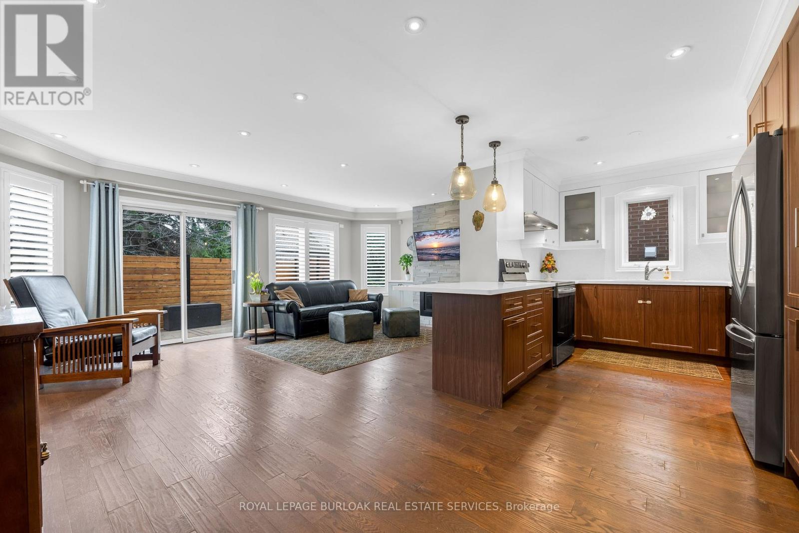 88 - 1150 Skyview Drive, Burlington, Ontario  L7P 4X5 - Photo 6 - W12923578