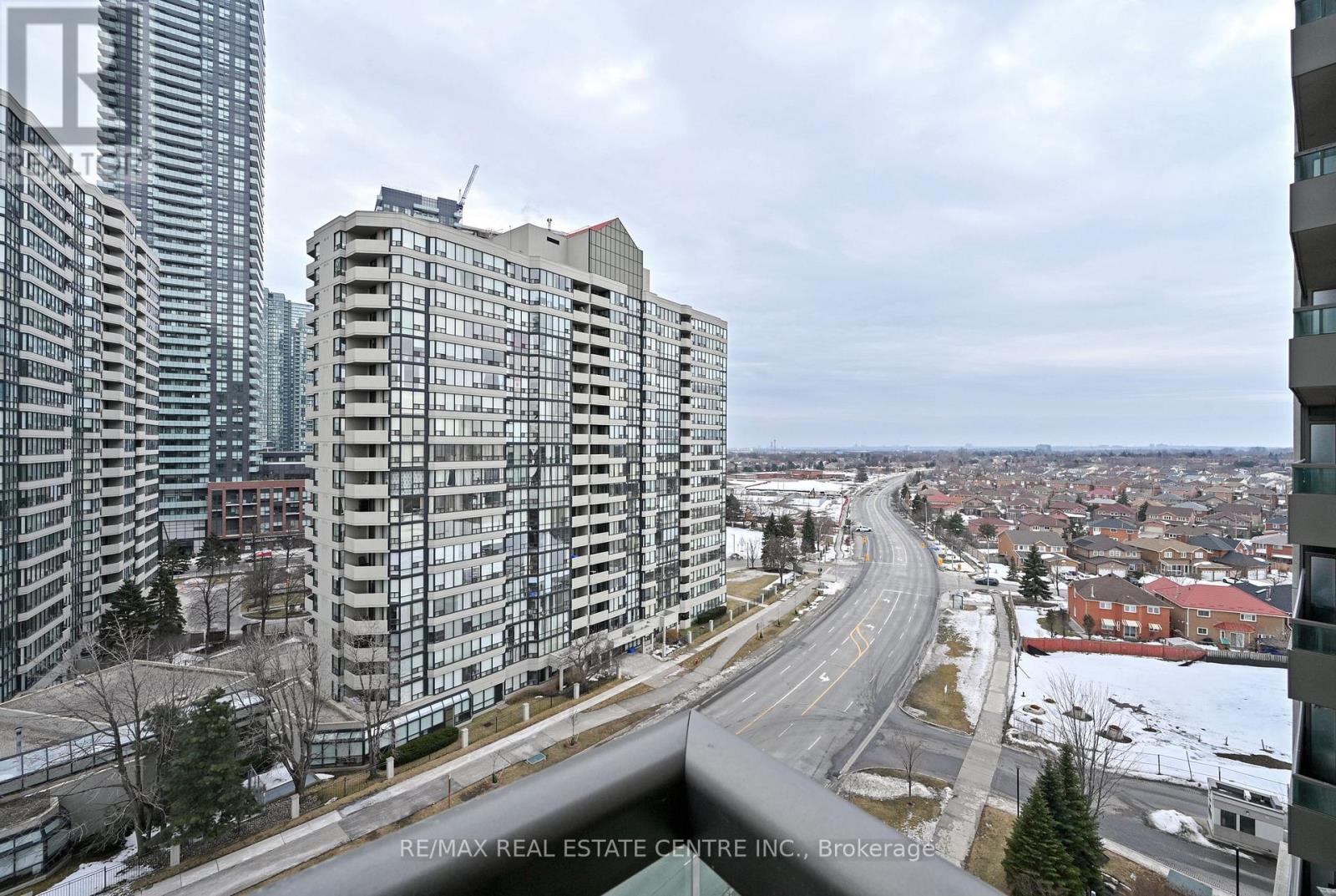 1108 - 335 Rathburn Road W, Mississauga, Ontario  L5B 0C8 - Photo 21 - W12923604