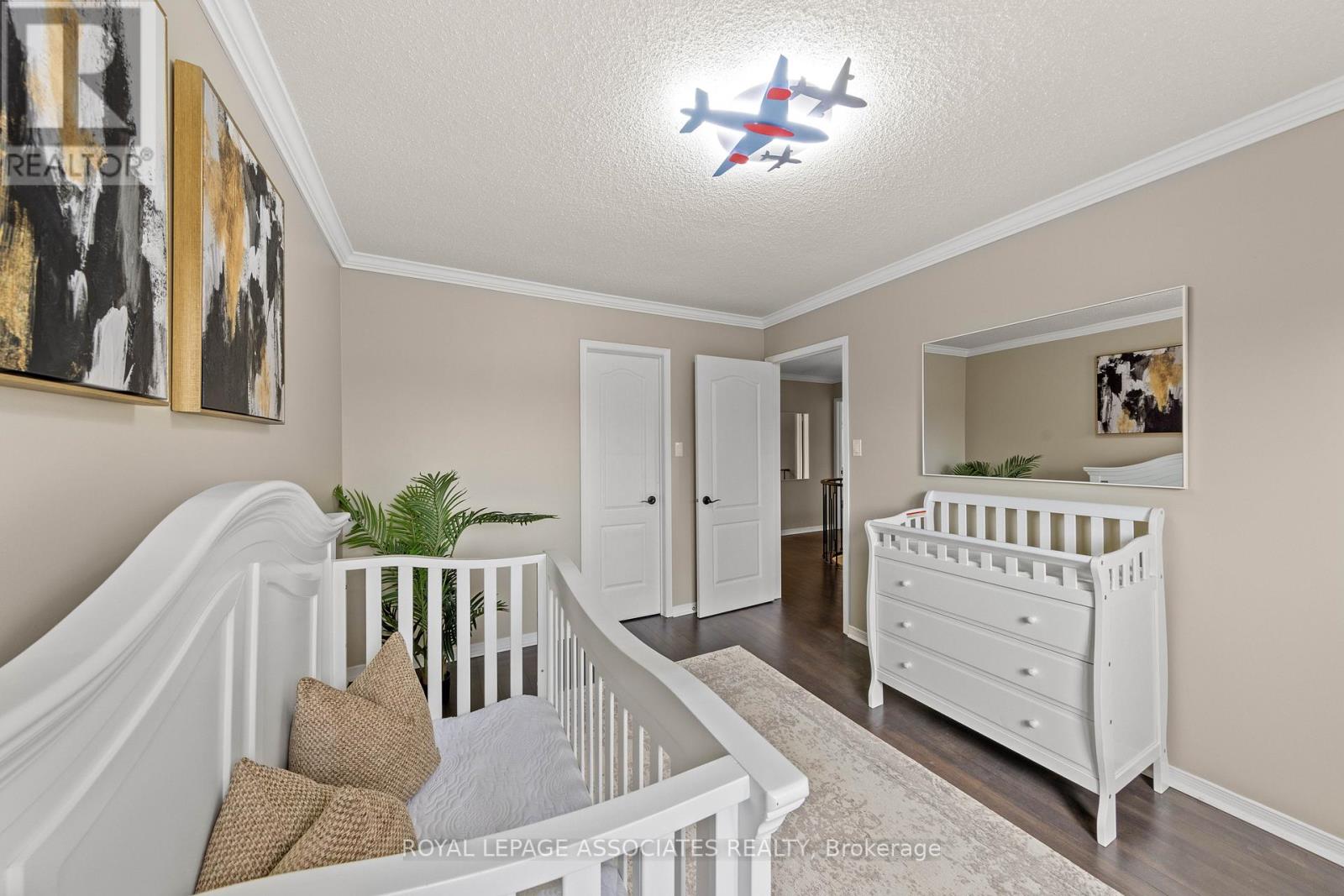 33 Hutton Crescent, Caledon, Ontario  L7C 1A3 - Photo 26 - W12923614