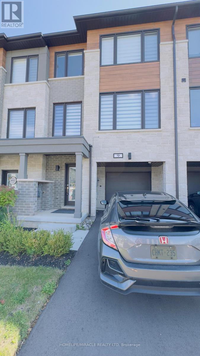 9 BRIAR COURT, Halton Hills, Ontario