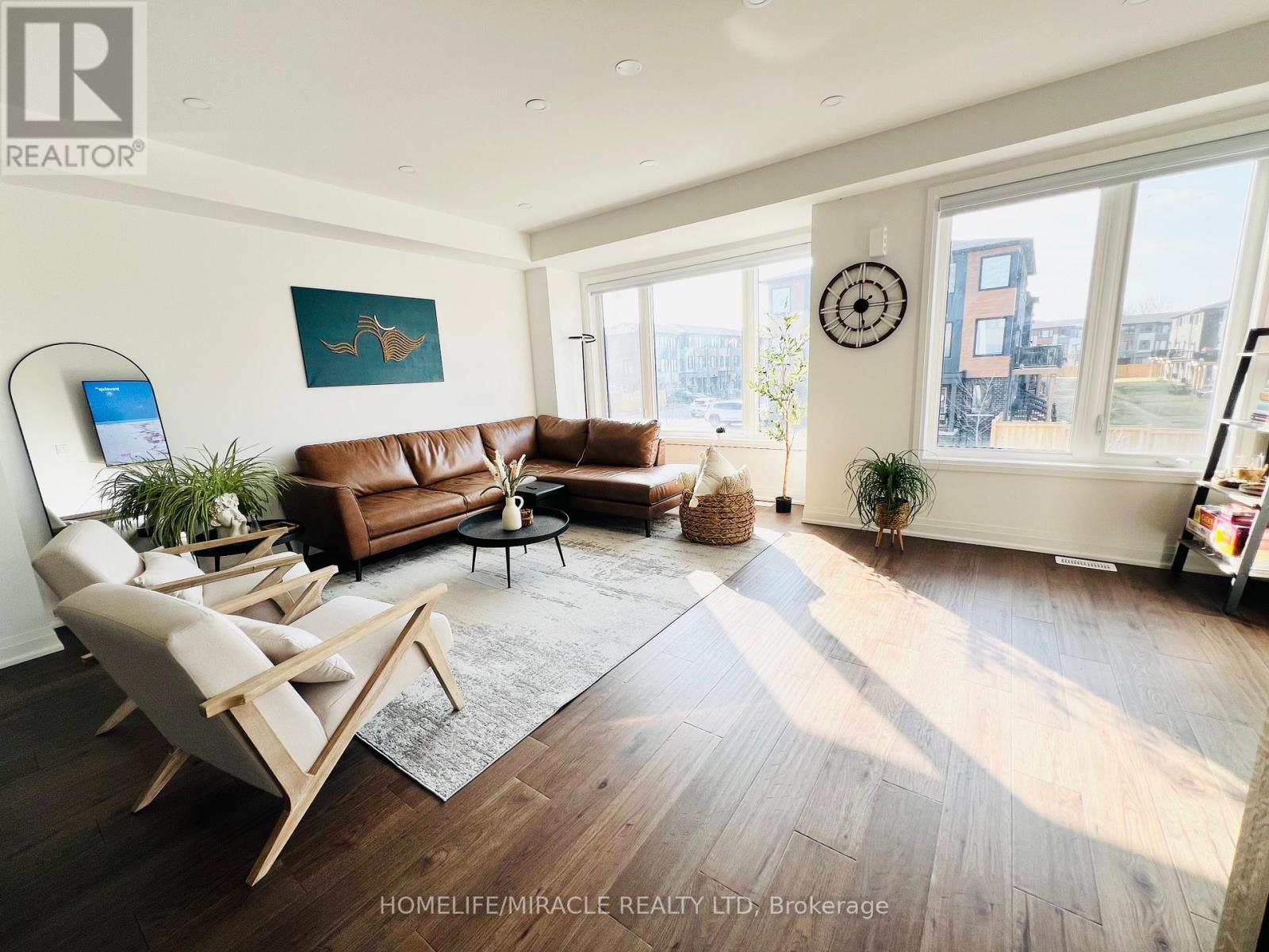 9 Briar Court, Halton Hills, Ontario  L7G 0P5 - Photo 10 - W12923634