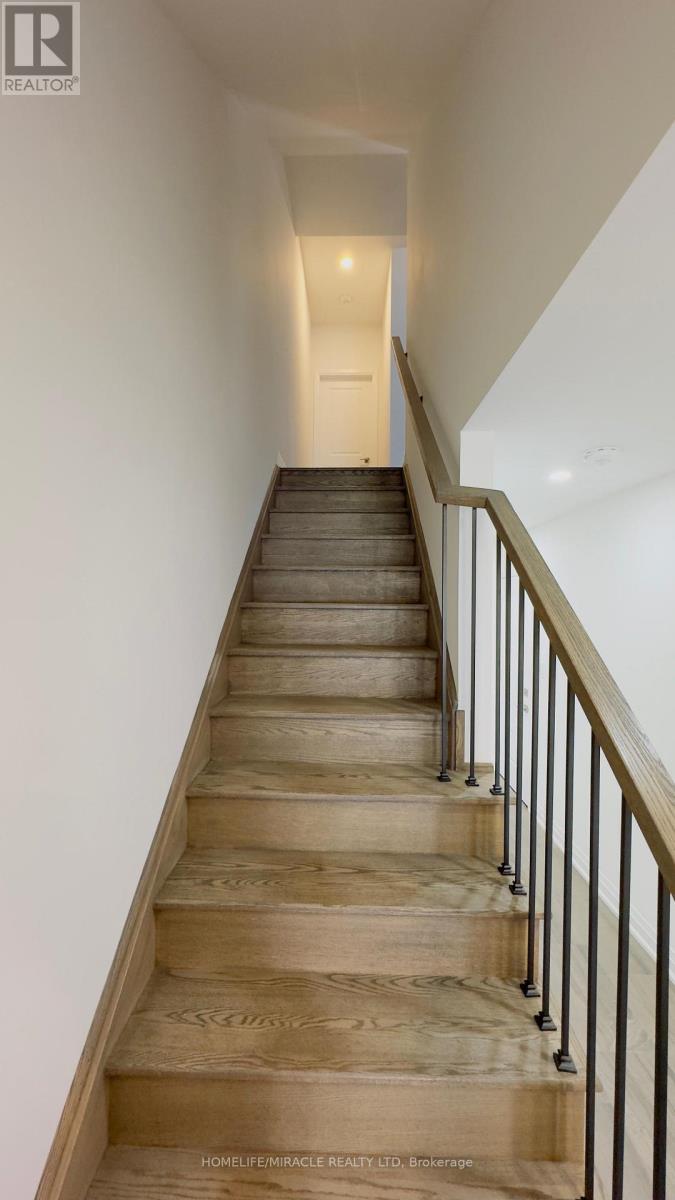 9 Briar Court, Halton Hills, Ontario  L7G 0P5 - Photo 21 - W12923634