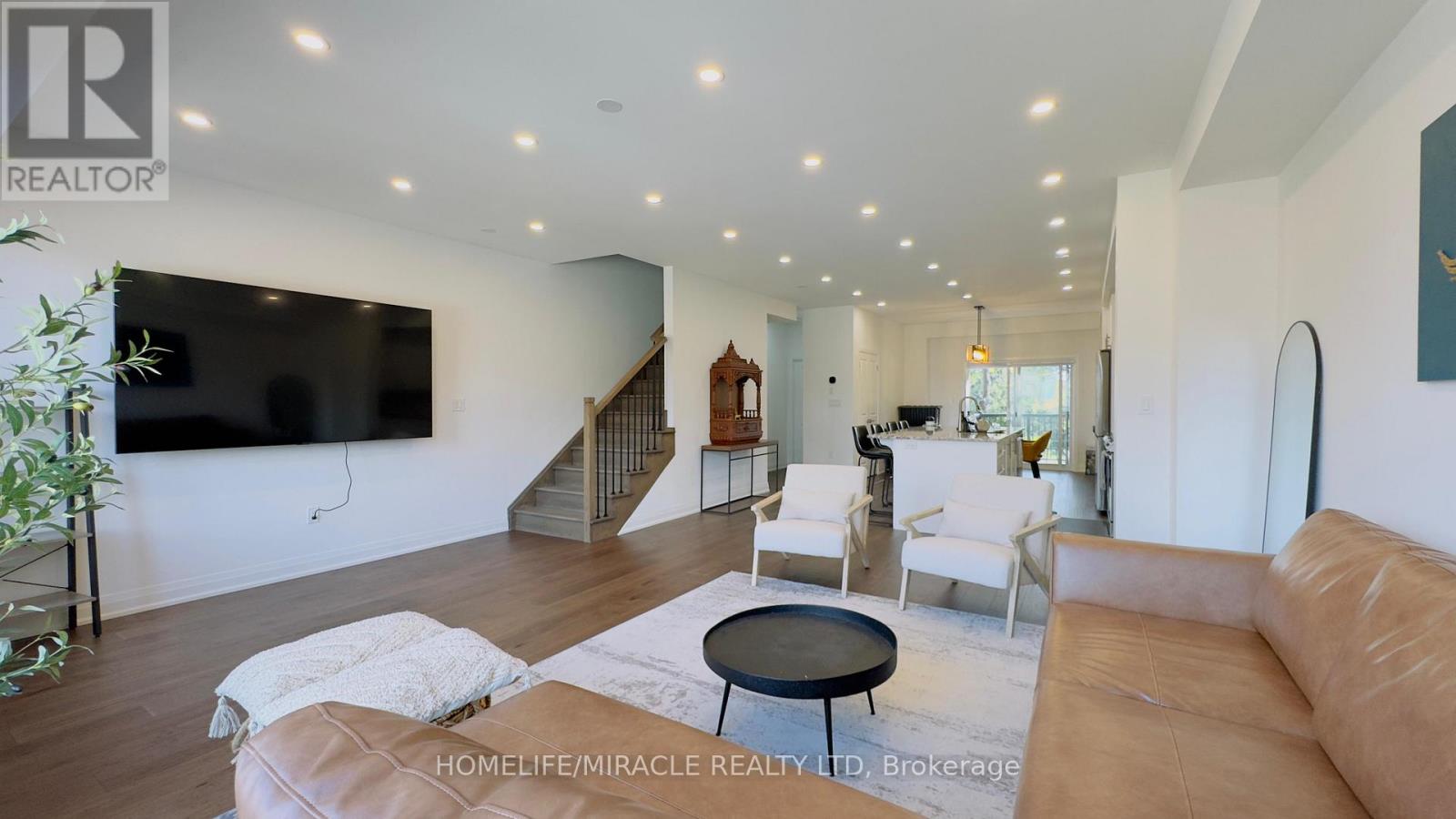 9 Briar Court, Halton Hills, Ontario  L7G 0P5 - Photo 6 - W12923634