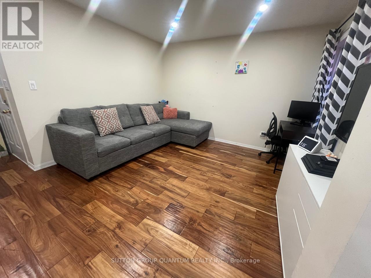 2494 Appalachain Drive, Oakville (Wm Westmount), Ontario  L6M 4S3 - Photo 11 - W12923656