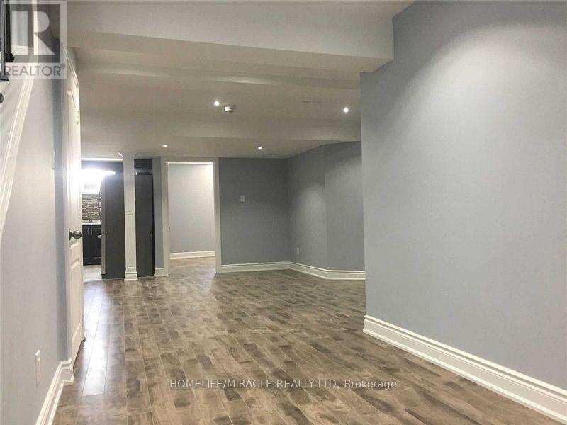 38 Leadenhall Road, Brampton, Ontario  L7A 4G3 - Photo 28 - W12923674