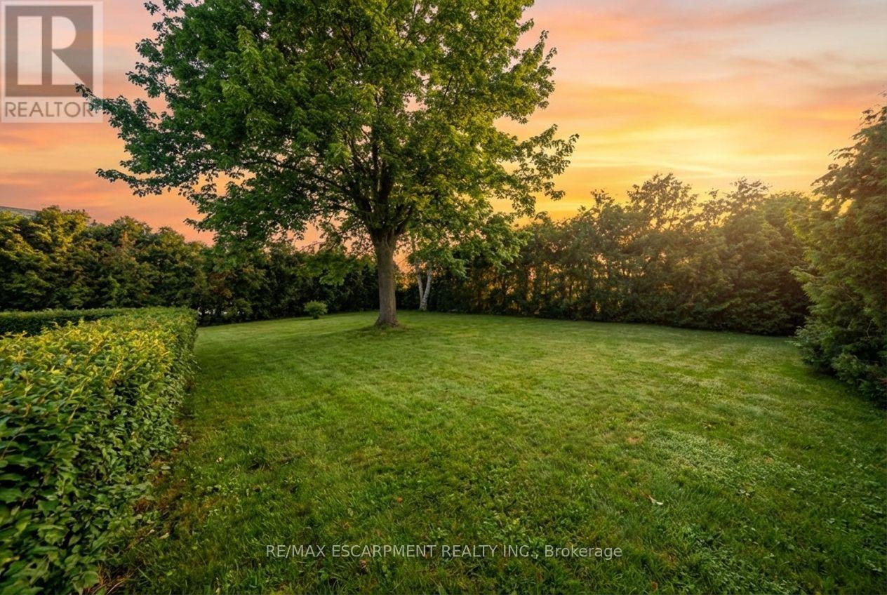 2228 Urwin Crescent, Oakville (Wo West), Ontario  L6L 2T2 - Photo 37 - W12923678