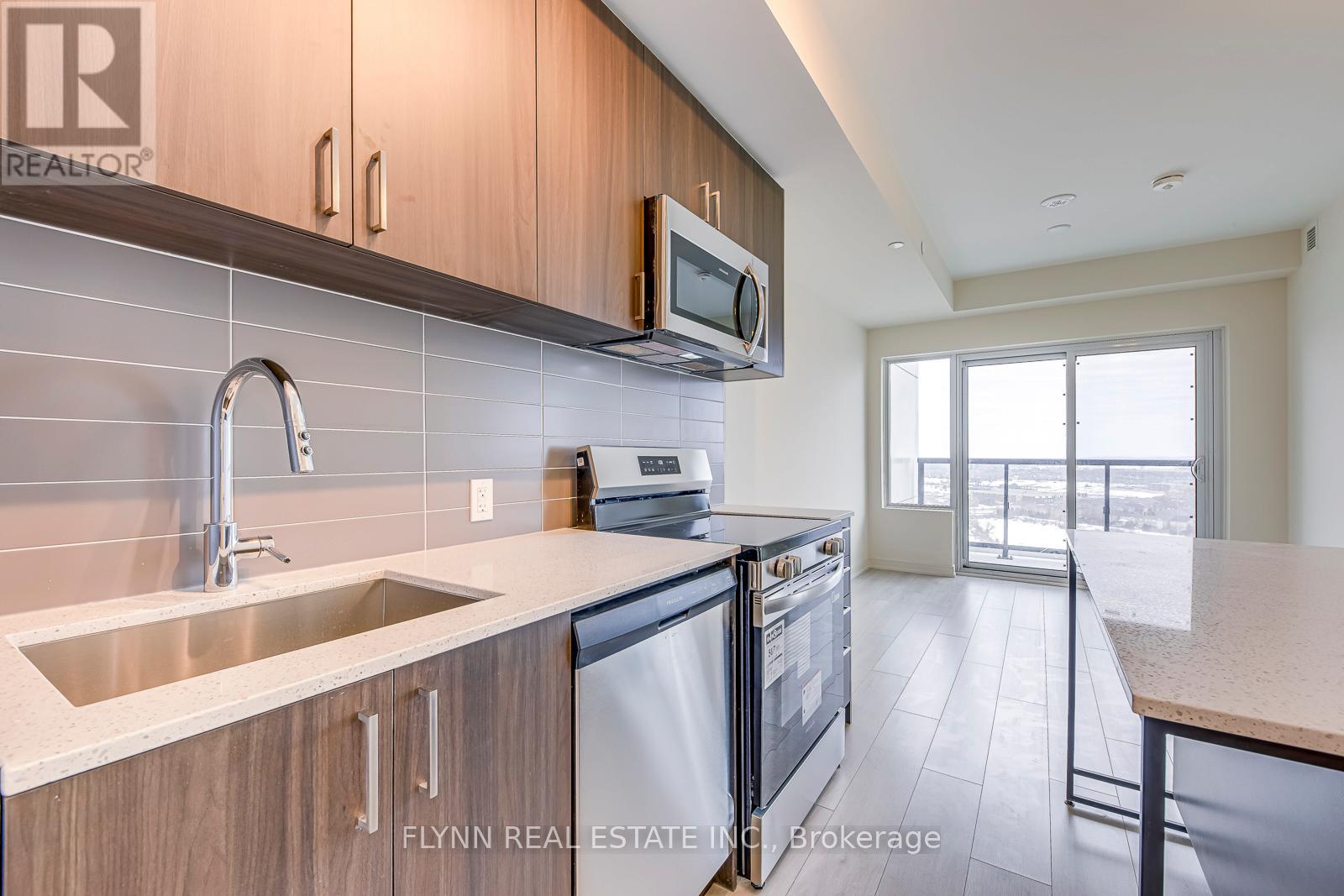 1605b - 8020 Derry Road, Milton, Ontario  L9T 9N7 - Photo 11 - W12923684