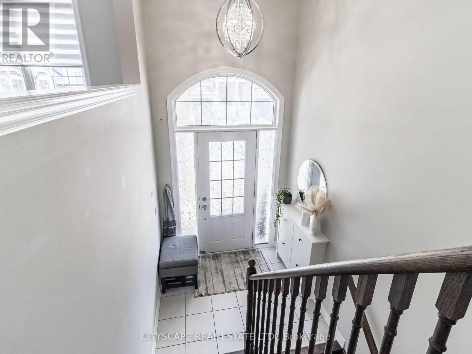 22 Rockbrook Trail, Brampton, Ontario  L7A 4H8 - Photo 11 - W12923772