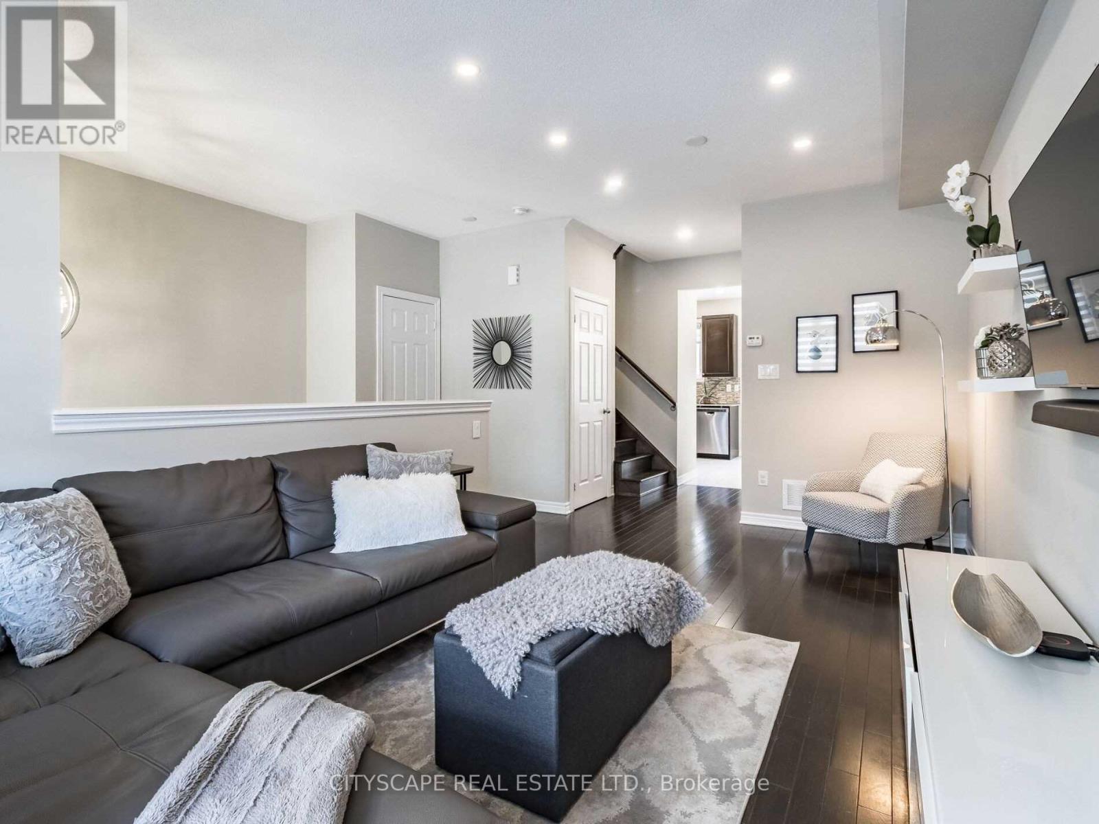 22 Rockbrook Trail, Brampton, Ontario  L7A 4H8 - Photo 13 - W12923772