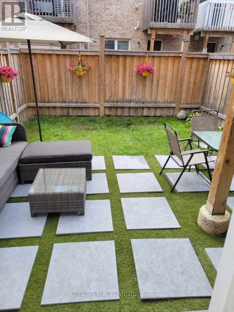 22 Rockbrook Trail, Brampton, Ontario  L7A 4H8 - Photo 2 - W12923772