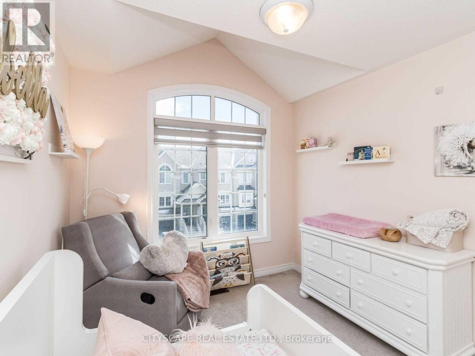 22 Rockbrook Trail, Brampton, Ontario  L7A 4H8 - Photo 8 - W12923772