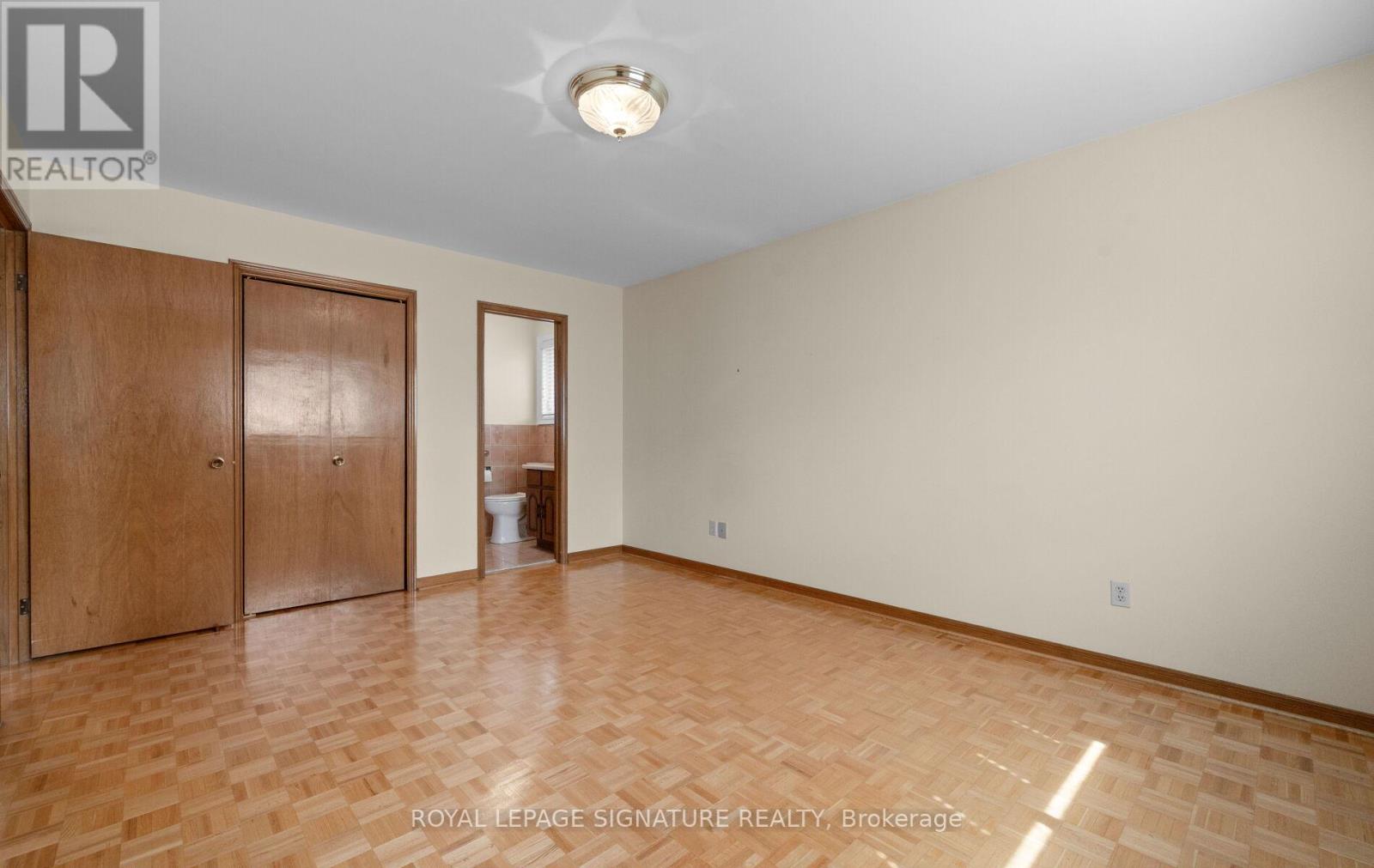 5 Acacia Avenue, Toronto, Ontario  M9M 1H6 - Photo 21 - W12923776