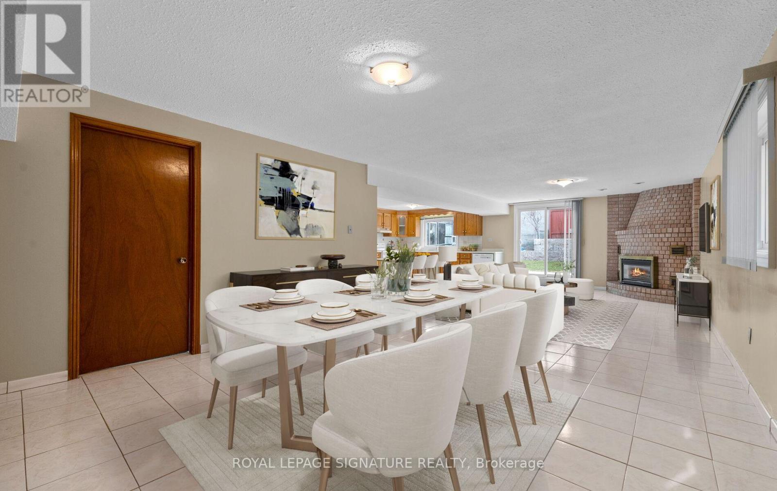 5 Acacia Avenue, Toronto, Ontario  M9M 1H6 - Photo 32 - W12923776