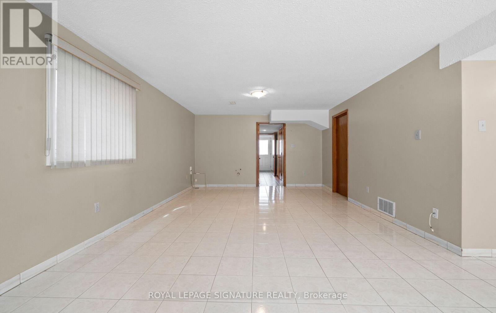 5 Acacia Avenue, Toronto, Ontario  M9M 1H6 - Photo 34 - W12923776