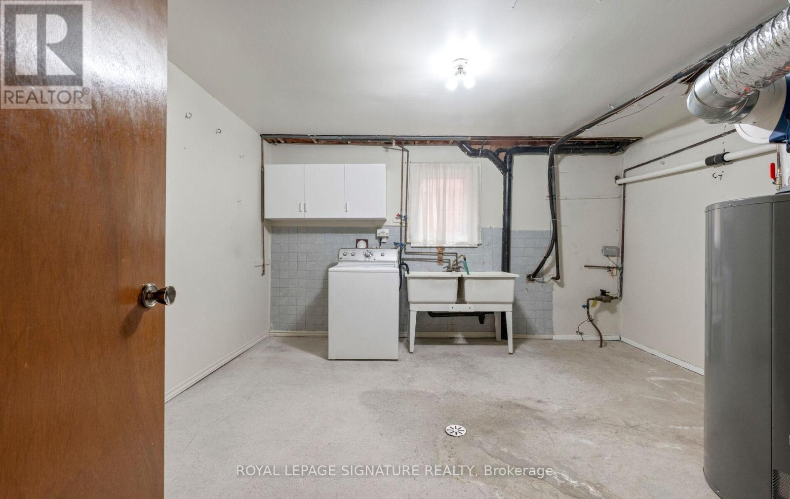 5 Acacia Avenue, Toronto, Ontario  M9M 1H6 - Photo 41 - W12923776