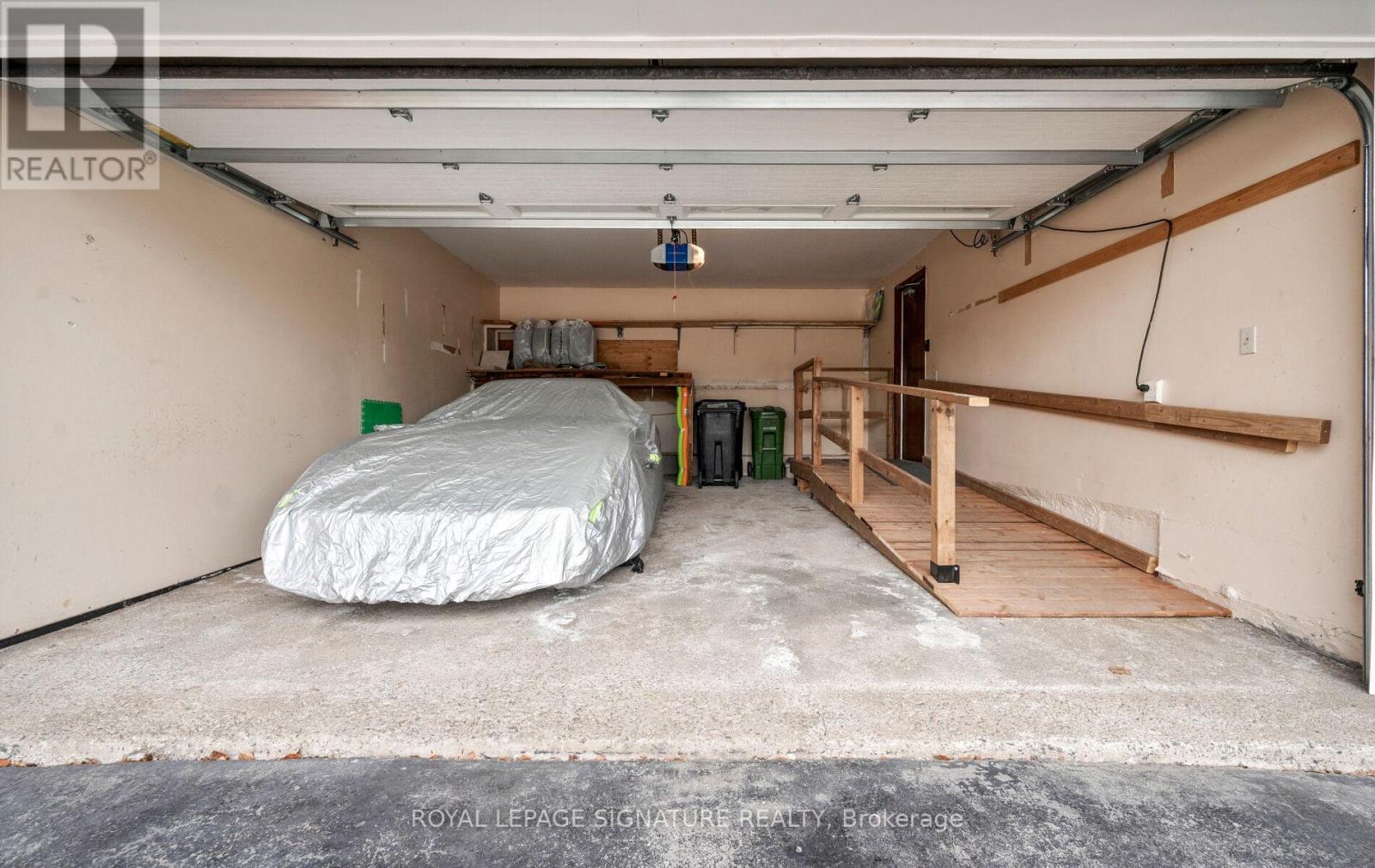 5 Acacia Avenue, Toronto, Ontario  M9M 1H6 - Photo 43 - W12923776