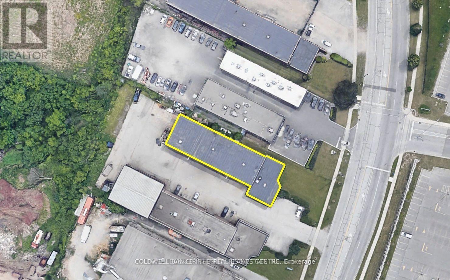 2120 Speers Road, Oakville, Ontario  L6L 2X8 - Photo 3 - W12923812