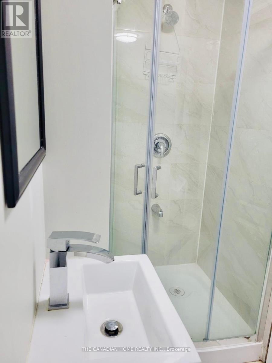 22 Hindquarter Court, Brampton, Ontario  L6S 2C3 - Photo 25 - W12923820