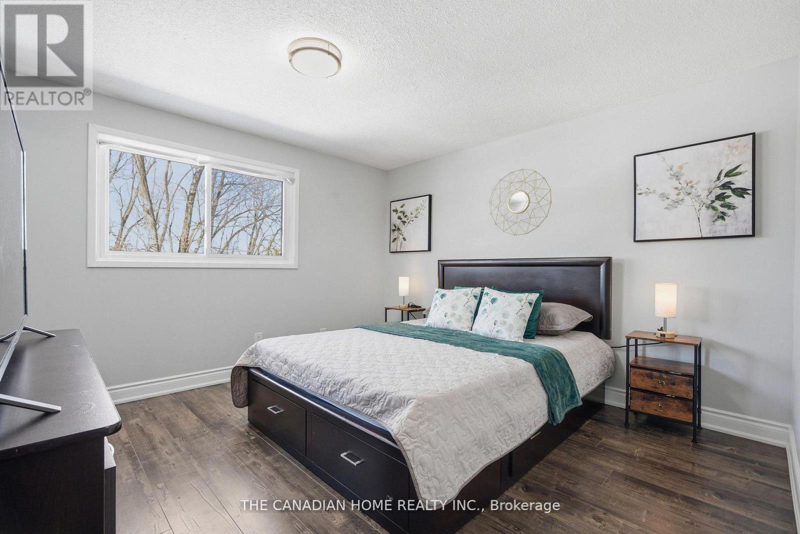 22 Hindquarter Court, Brampton, Ontario  L6S 2C3 - Photo 7 - W12923820