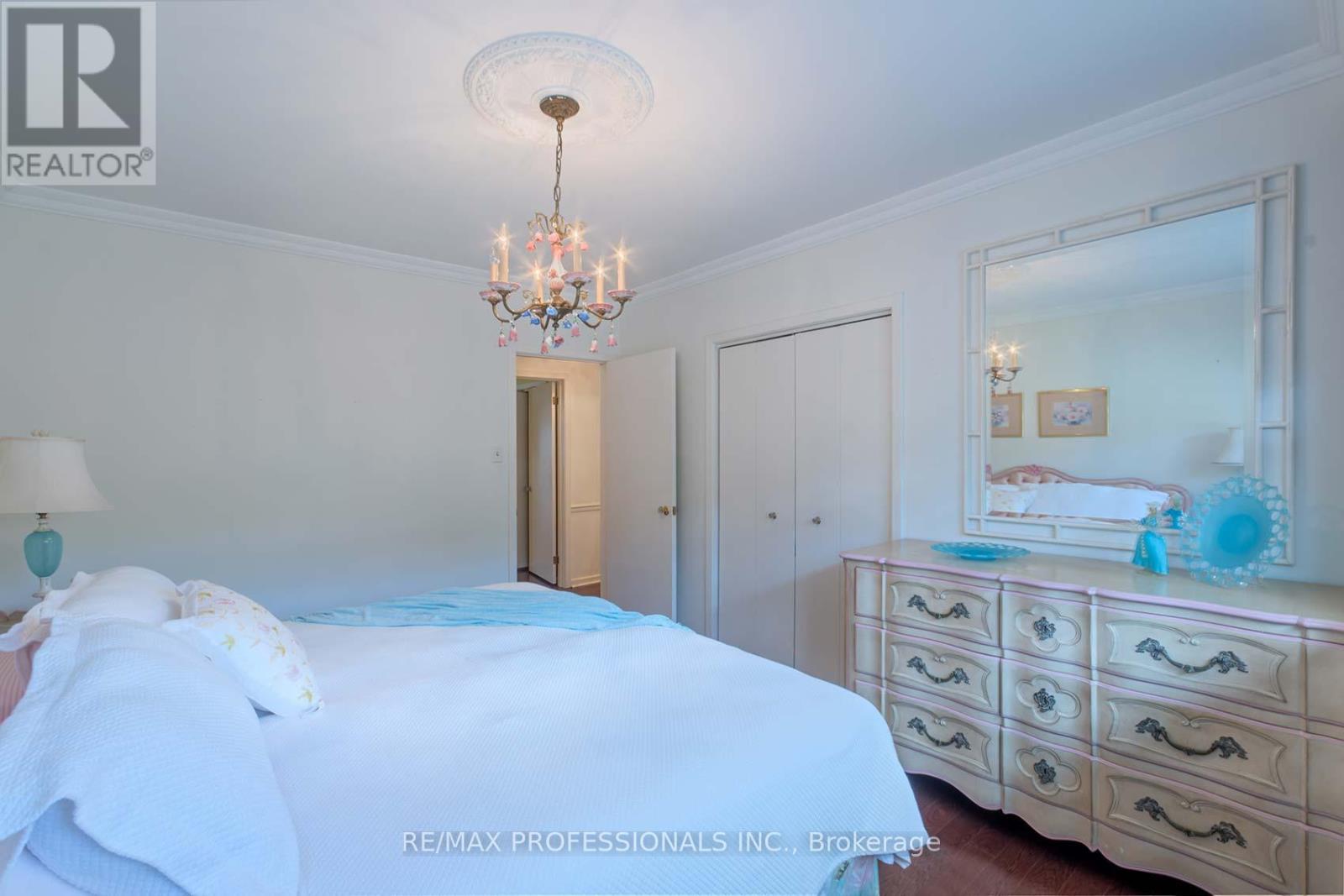 3 Conifer Drive, Toronto, Ontario M9C 1X3 - Photo 19 - W12923826