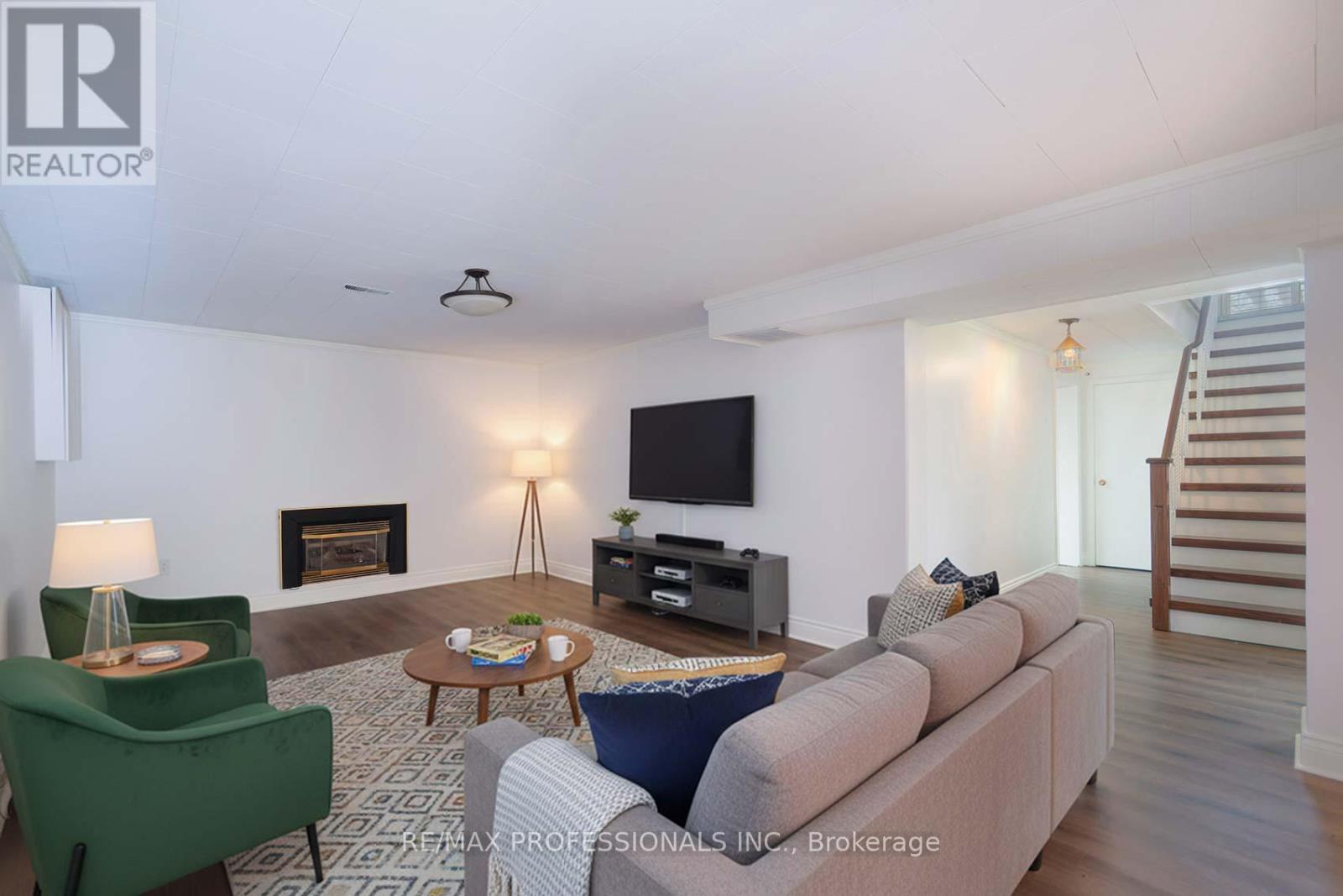 3 Conifer Drive, Toronto, Ontario M9C 1X3 - Photo 25 - W12923826