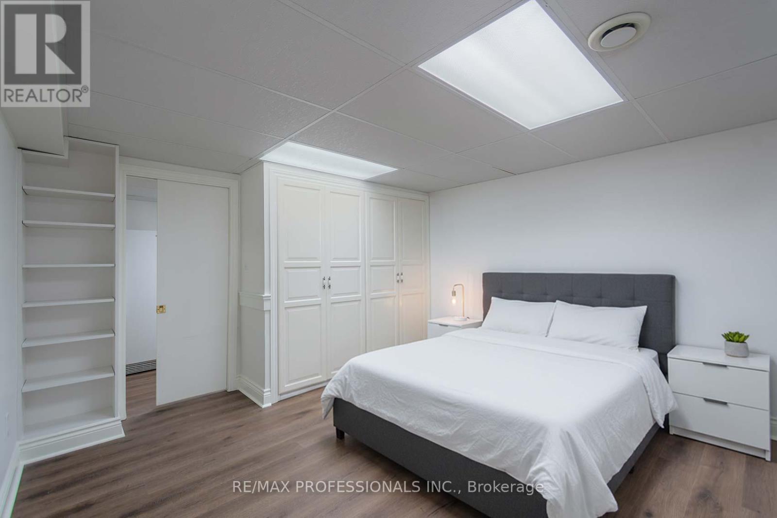 3 Conifer Drive, Toronto, Ontario M9C 1X3 - Photo 29 - W12923826