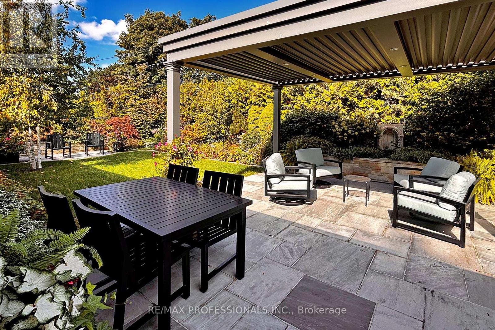 3 Conifer Drive, Toronto, Ontario M9C 1X3 - Photo 33 - W12923826