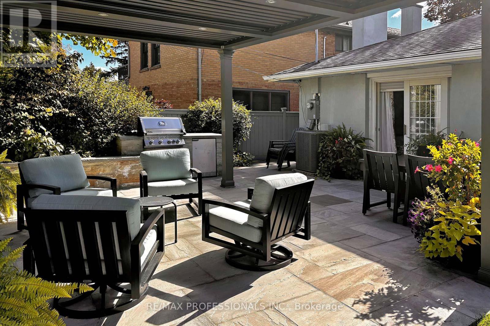 3 Conifer Drive, Toronto, Ontario M9C 1X3 - Photo 36 - W12923826