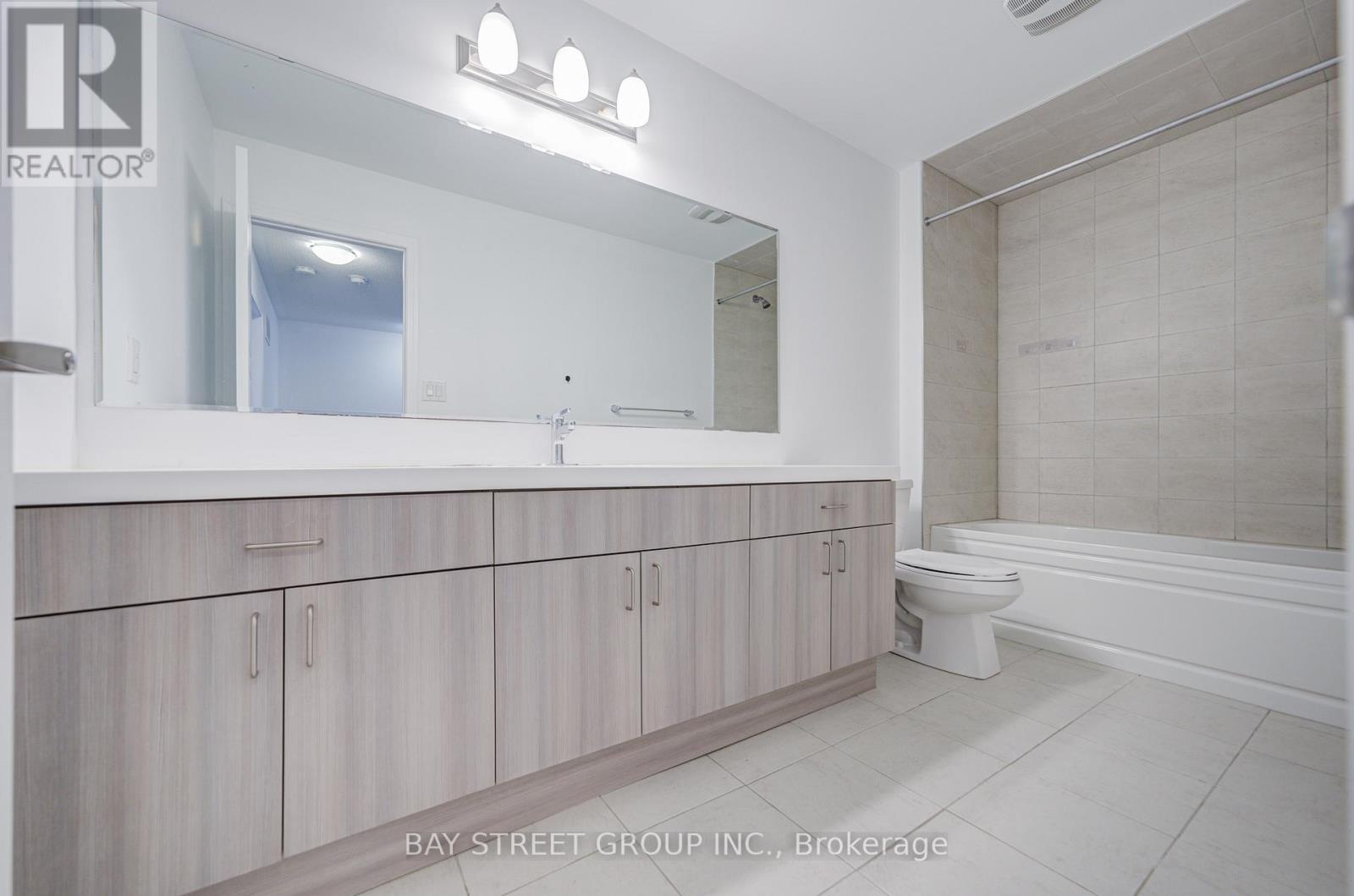 29 - 980 Logan Drive, Milton (Cb Cobban), Ontario  L9E 1T1 - Photo 41 - W12923850