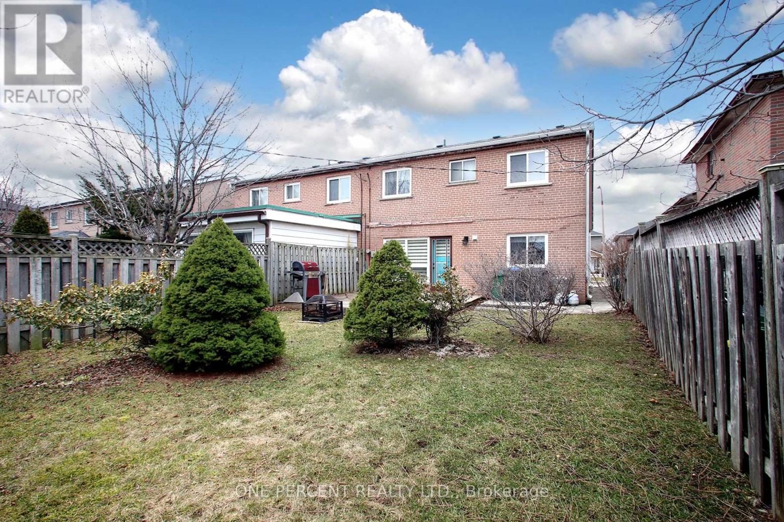 3074 Merritt Avenue, Mississauga, Ontario  L4T 1P2 - Photo 23 - W12923858