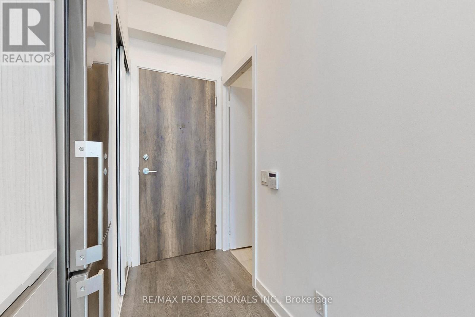 504 - 251 Manitoba Street, Toronto (Mimico), Ontario  M8Y 0C7 - Photo 24 - W12923876