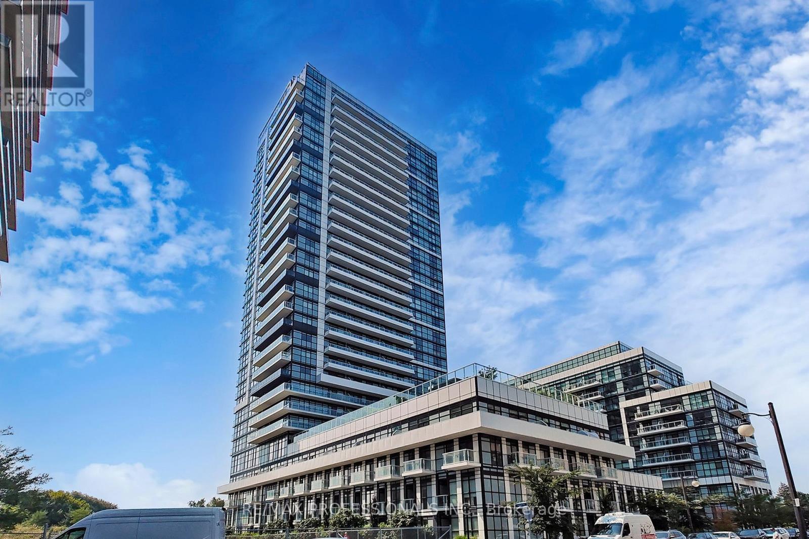 504 - 251 Manitoba Street, Toronto (Mimico), Ontario  M8Y 0C7 - Photo 7 - W12923876