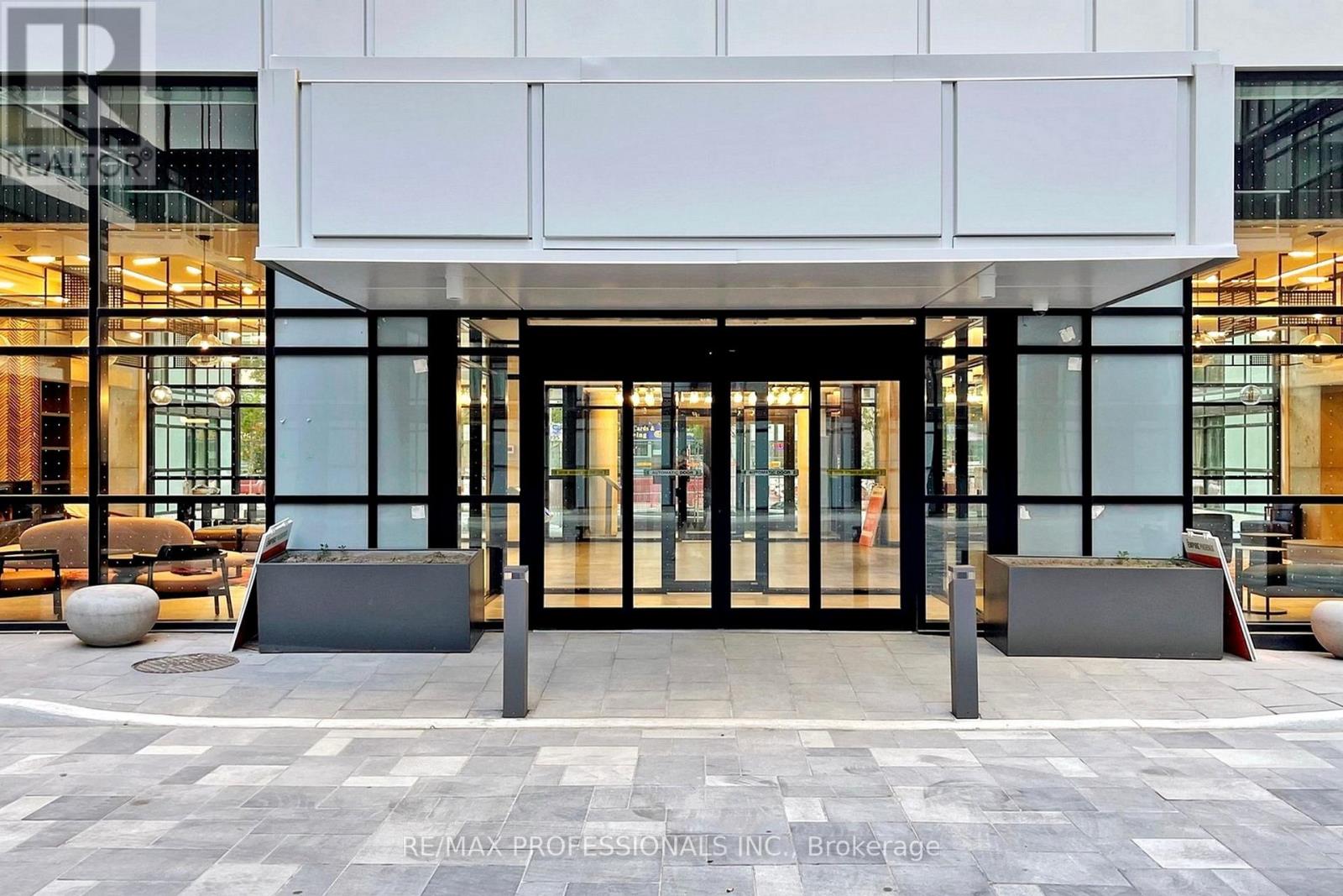 504 - 251 Manitoba Street, Toronto (Mimico), Ontario  M8Y 0C7 - Photo 8 - W12923876