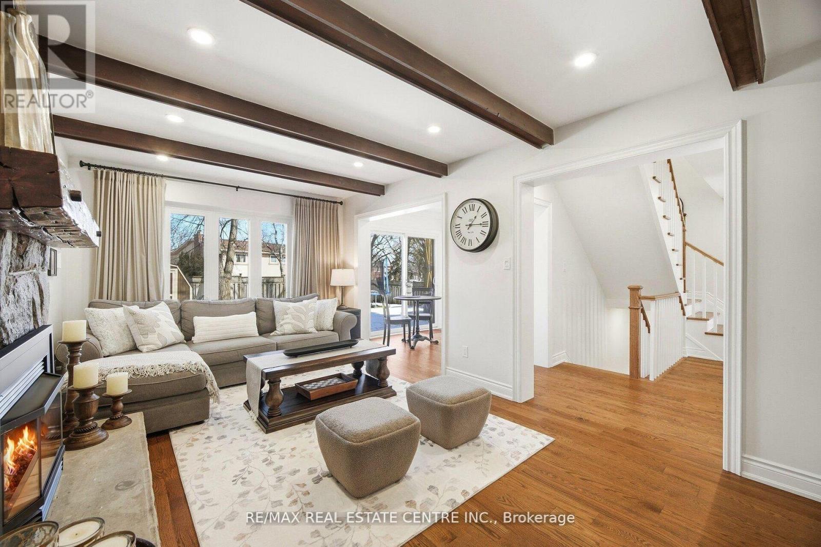 4253 Marblethorne Court, Mississauga, Ontario  L4W 2H9 - Photo 20 - W12923880